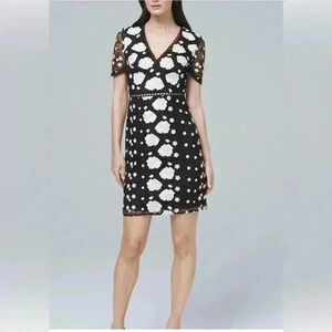 ML MONIQUE LHUILLIER EVA LACE DRESS SIZE 4 NWT